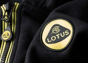 MEN’S HOODED SWEATER - Image 4