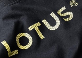 WOMEN'S T-SHIRT – BLACK - Image 3